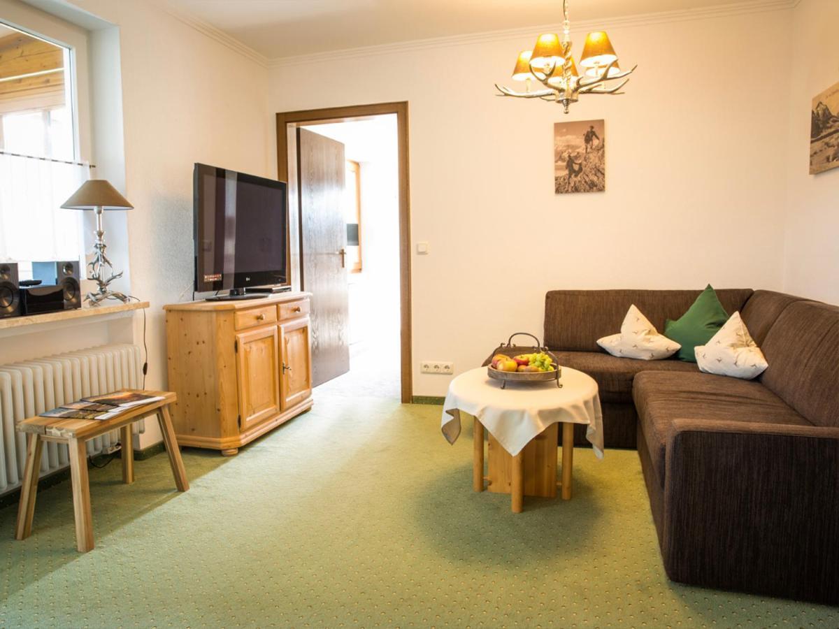 Haus Jaeger Ferienwohnungen Mit Indoor-Pool Inkl. Chiemgaukarte Ruhpolding Eksteriør billede