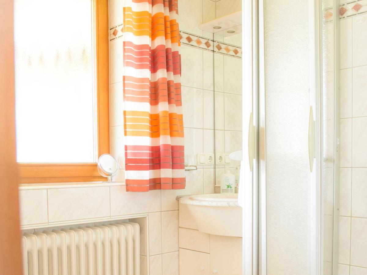 Haus Jaeger Ferienwohnungen Mit Indoor-Pool Inkl. Chiemgaukarte Ruhpolding Eksteriør billede
